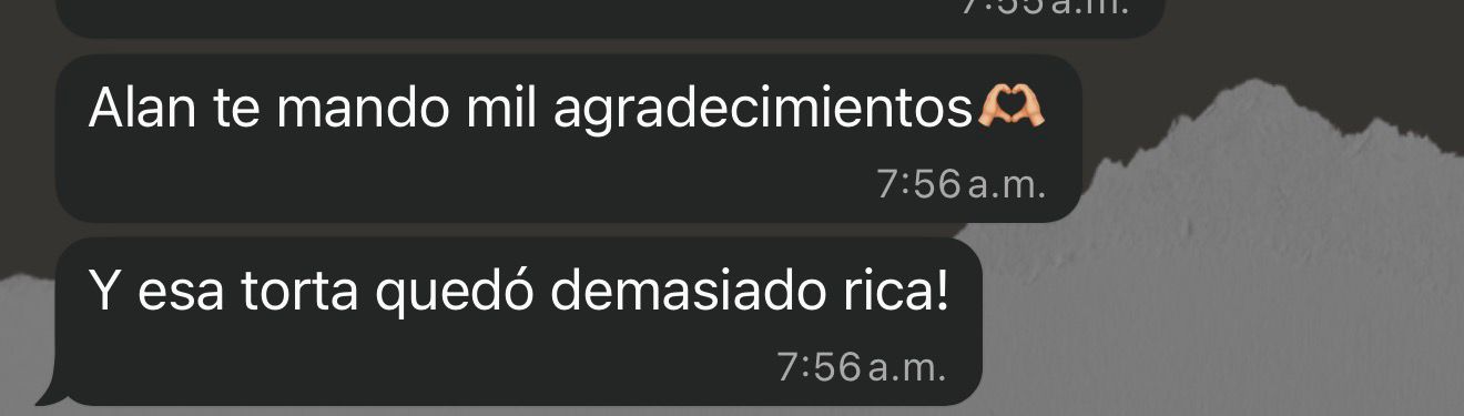 Mensaje de WhatsApp de Alan agradeciendo la torta entregada